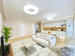 105m2 Central 3 BR new apartment w airport pickup